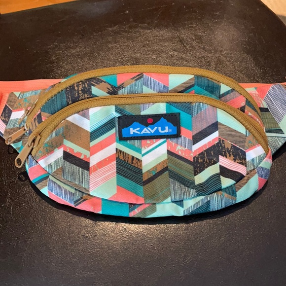 Kavu Handbags - Kavu Fanny Pack